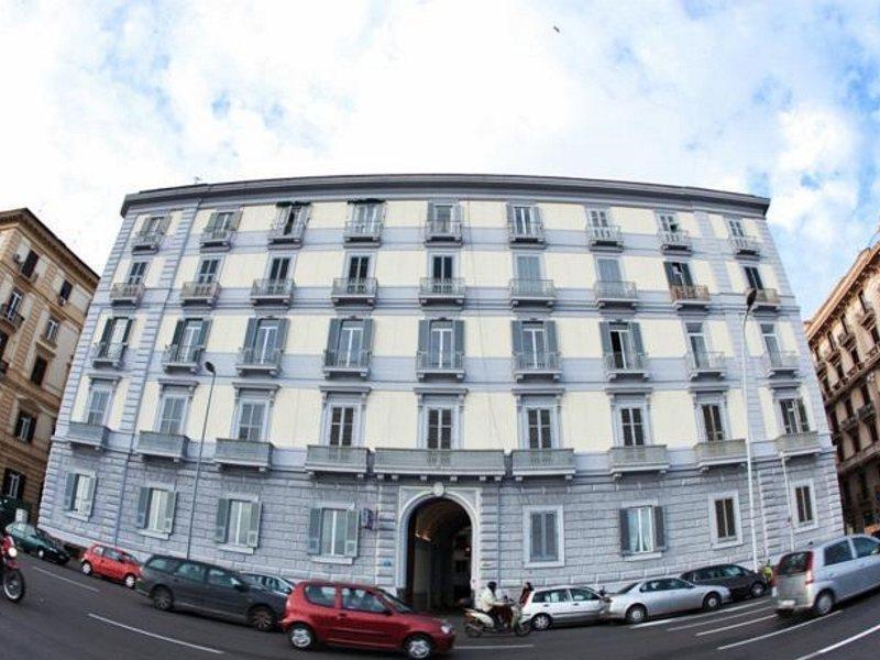 H Rooms Boutique Hotel نابولي المظهر الخارجي الصورة